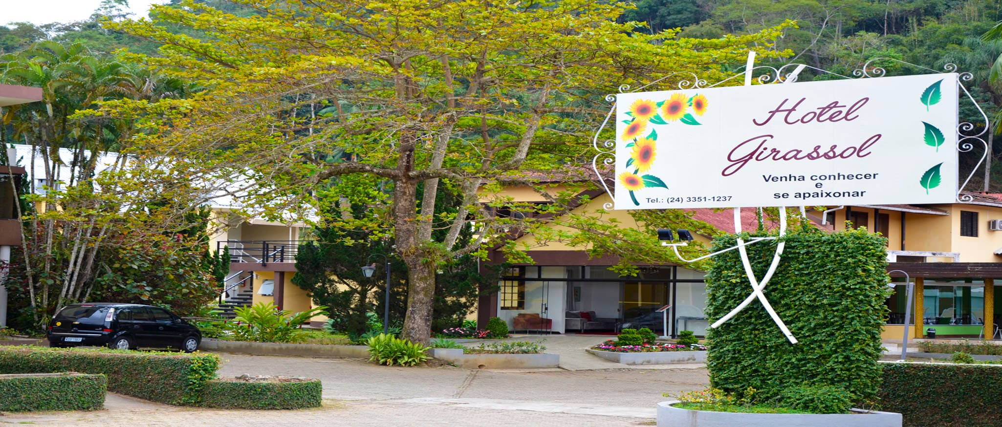 Fachada da Hotel Girassol